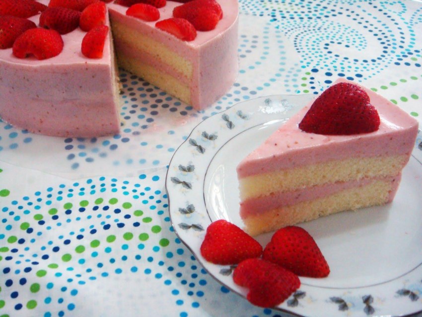 Торт с клубничным муссом