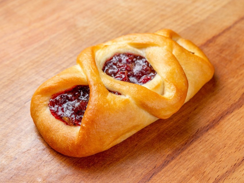 Булочки с джемом