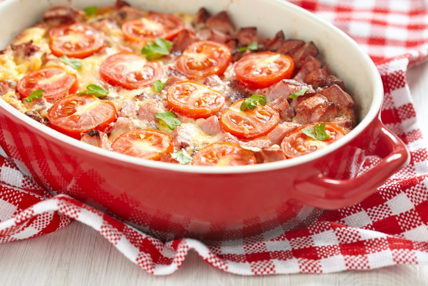 Запеканка с сосисками