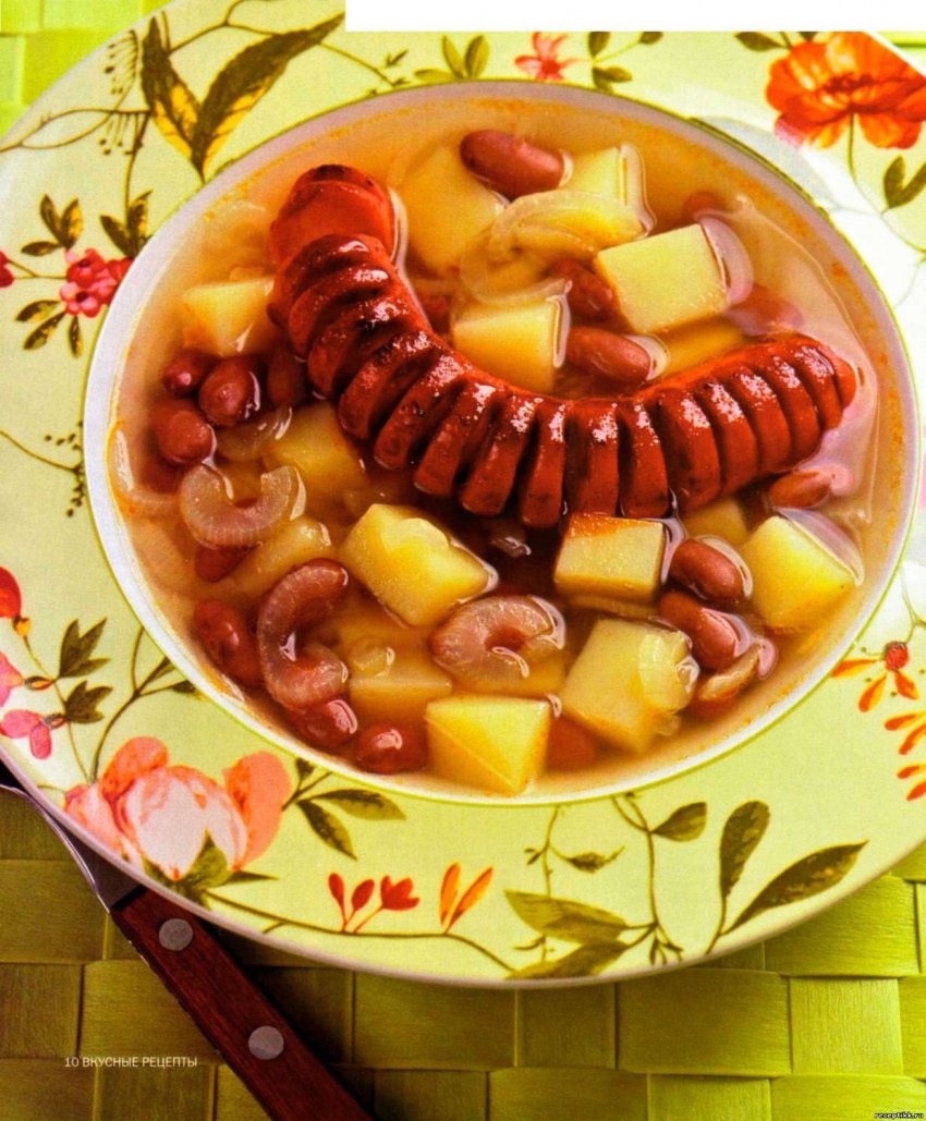 Фасоль с сосисками