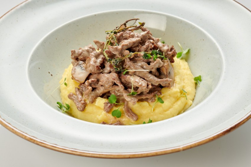 Мясо по-строгановски классический