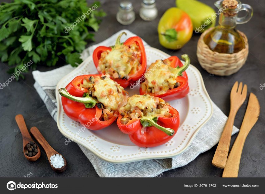 Перец фаршированный грибами