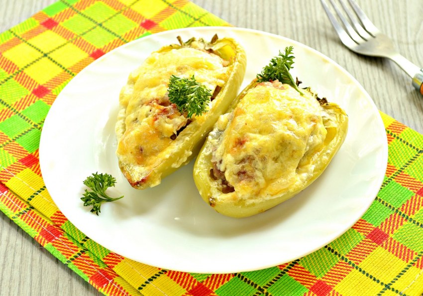 Перцы фаршированные с фаршем в духовке