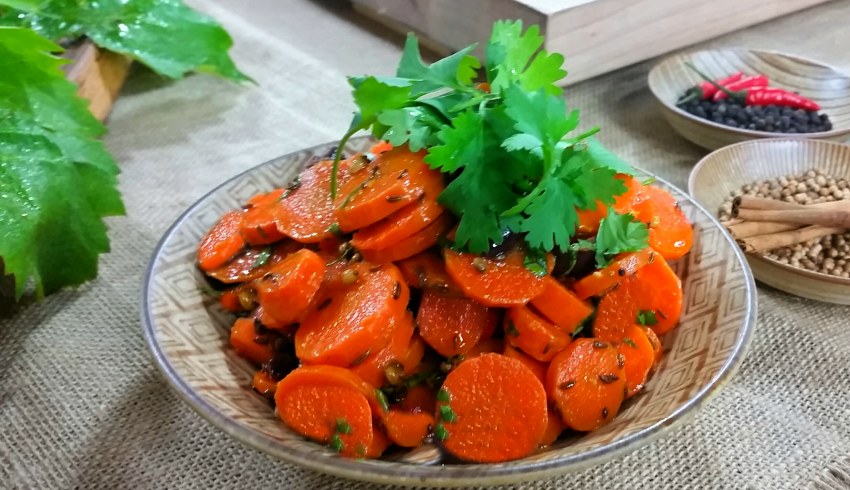 Салат из варёной моркови