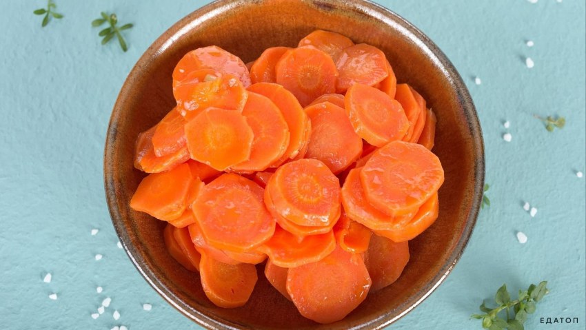 Оранжевая морковь