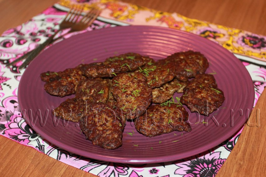 Котлеты из печени с морковкой