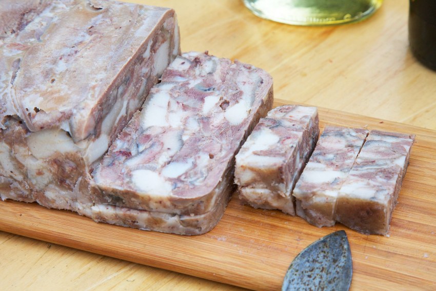 Прессованное мясо сальтисон