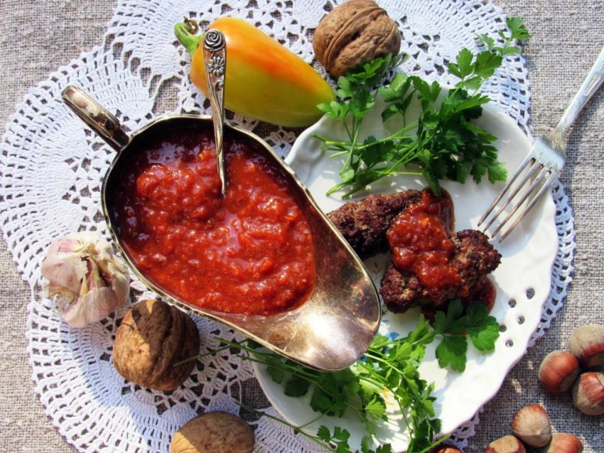 Сливовый соус к мясу