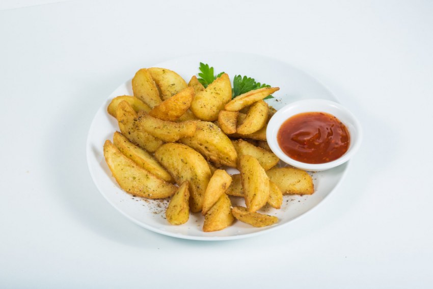 Картофельные дольки в коробочке
