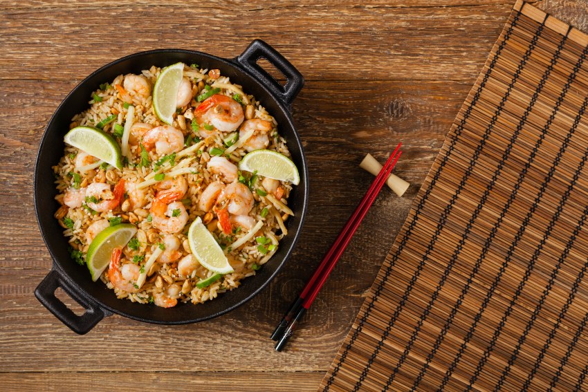 Фрайд Райс с яйцом и овощами