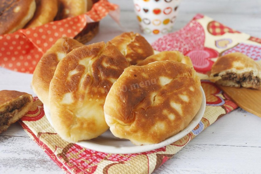 Пирожки на кухне фото