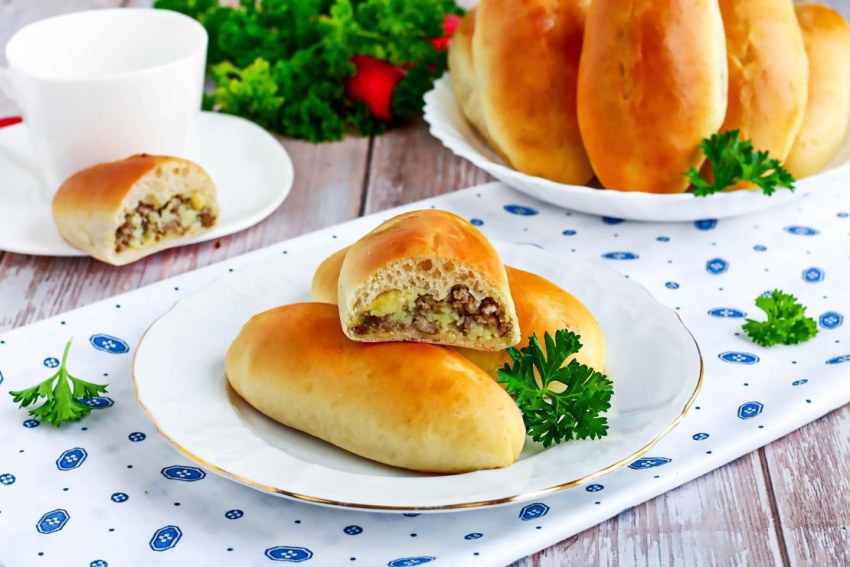 Картофельные пирожки с грибами