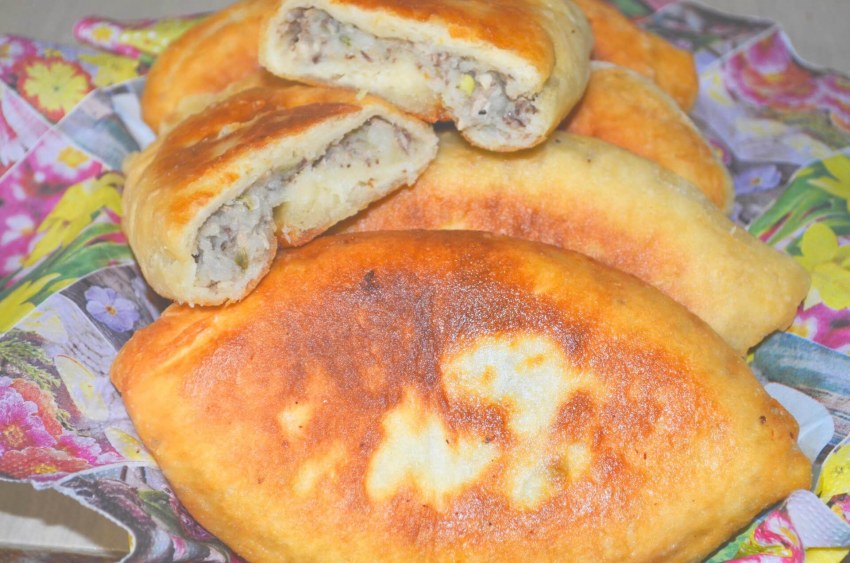 Пирожки на молоке в духовке