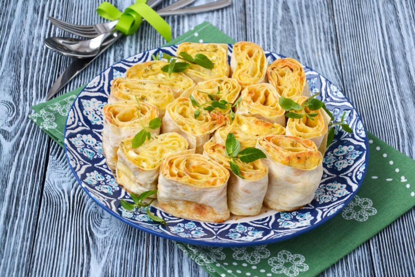 Закуски из лаваша