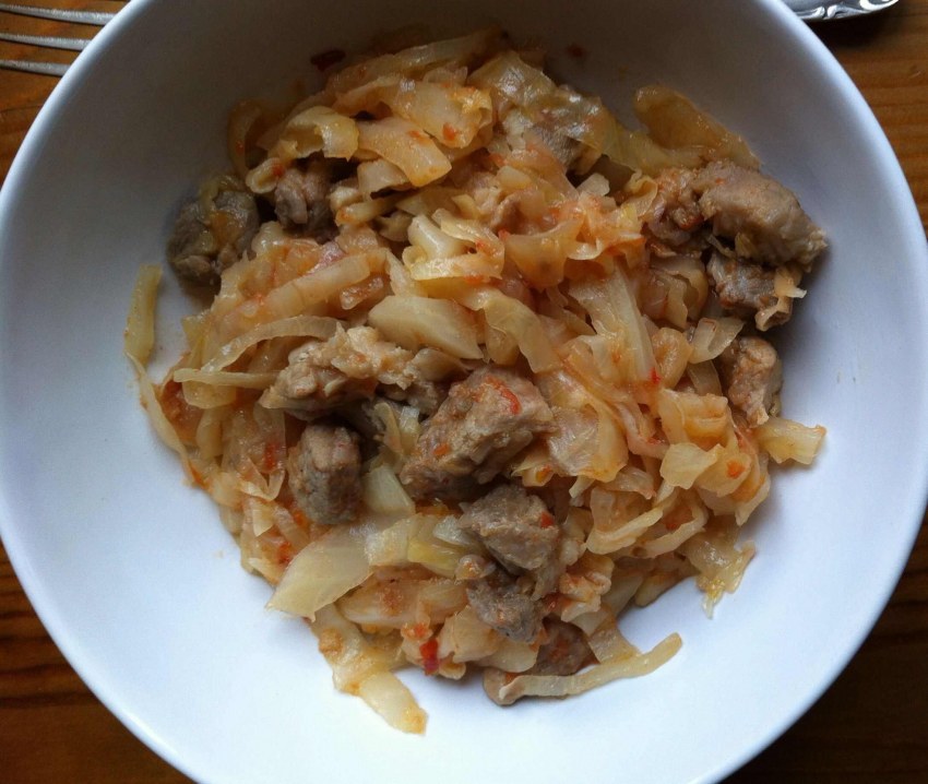 Тушеная капуста с говядиной
