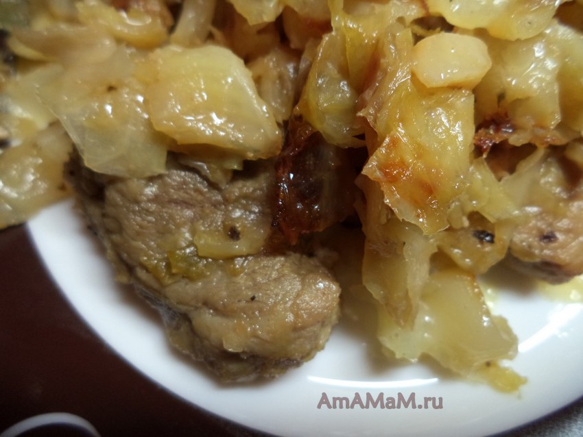 Тушёная капуста с курицей