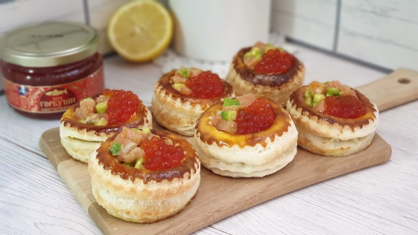 Корзиночки с красной икрой