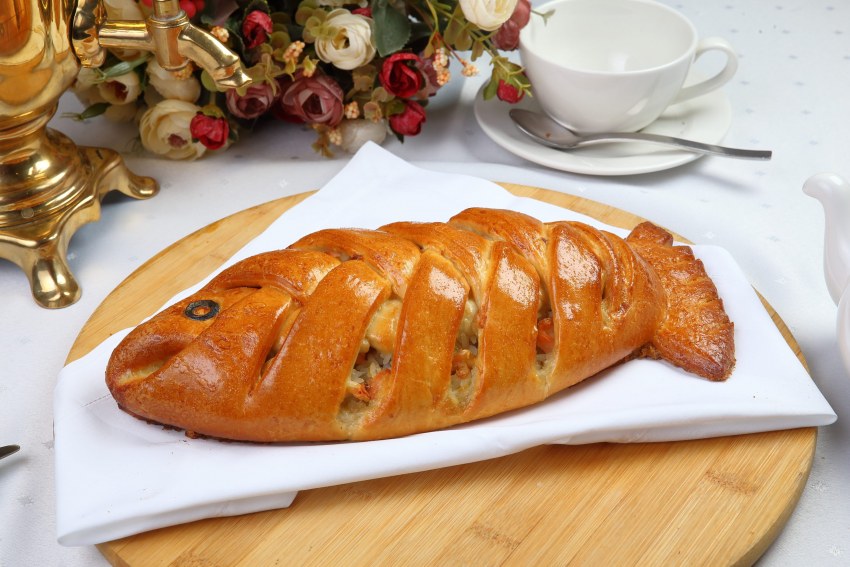 Кулебяка с капустой и рыбой