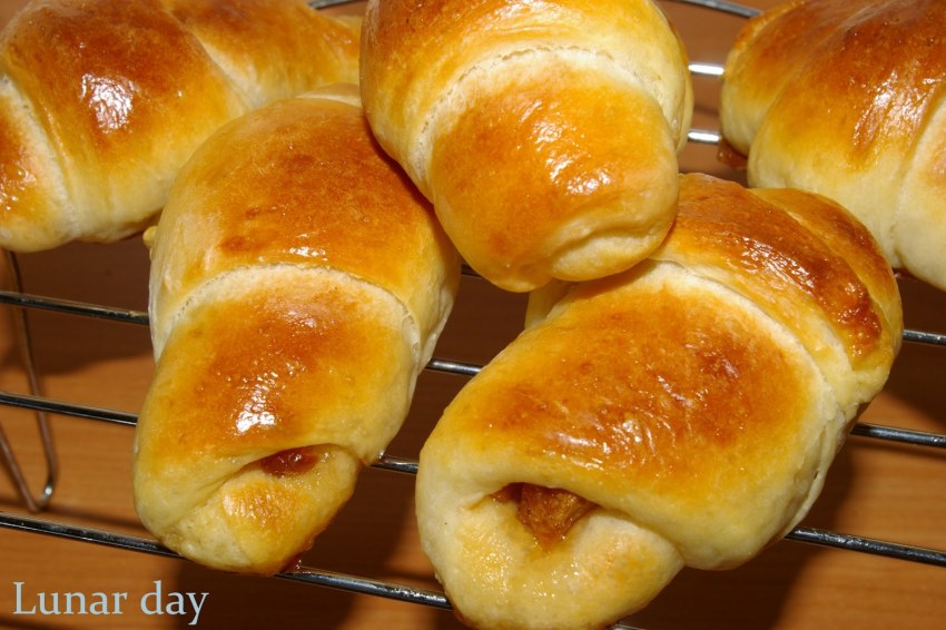 Рогалики с джемом