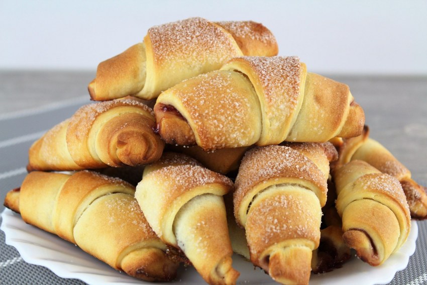 Рогалики с яблоками