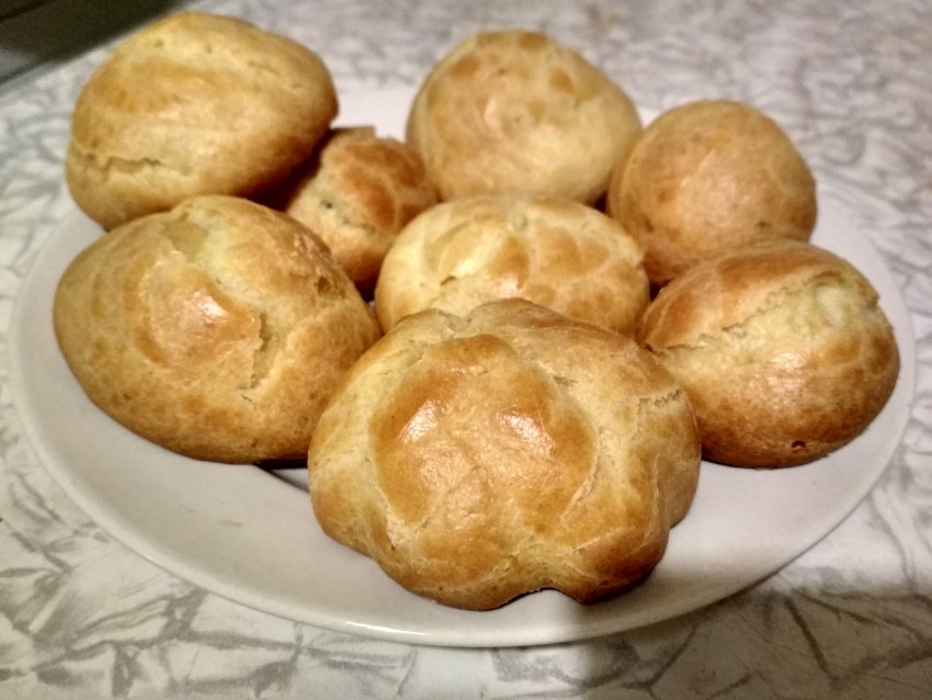 Заварное тесто для эклеров