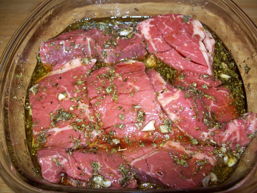 Мясо в маринаде