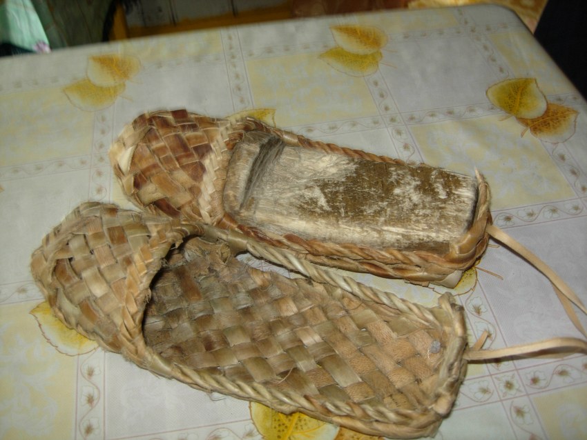 Лапти кастет