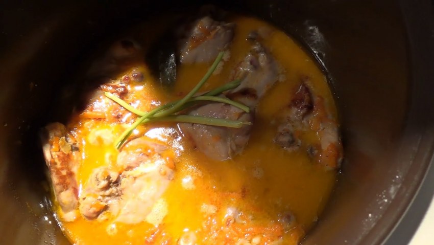 Гуляш из филе курицы