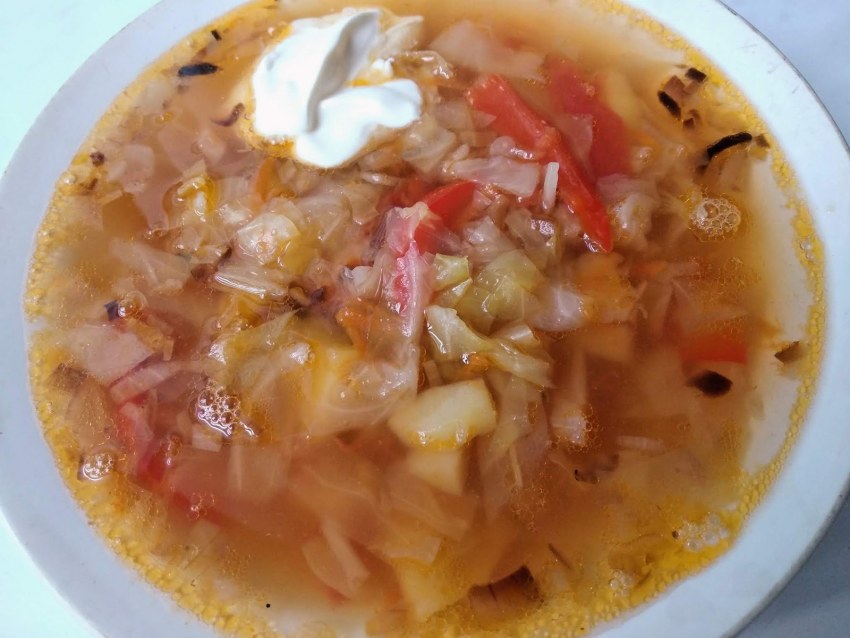 Солянка мясная классическая с огурцами