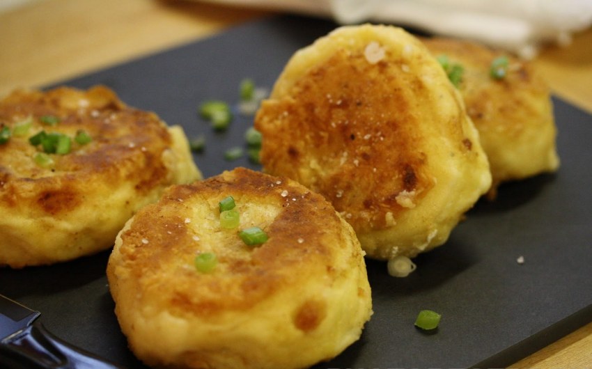 Зразы картофельные с фаршем и грибами