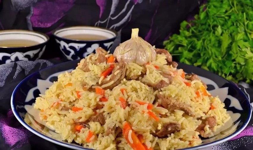 Рассыпчатый плов с курицей