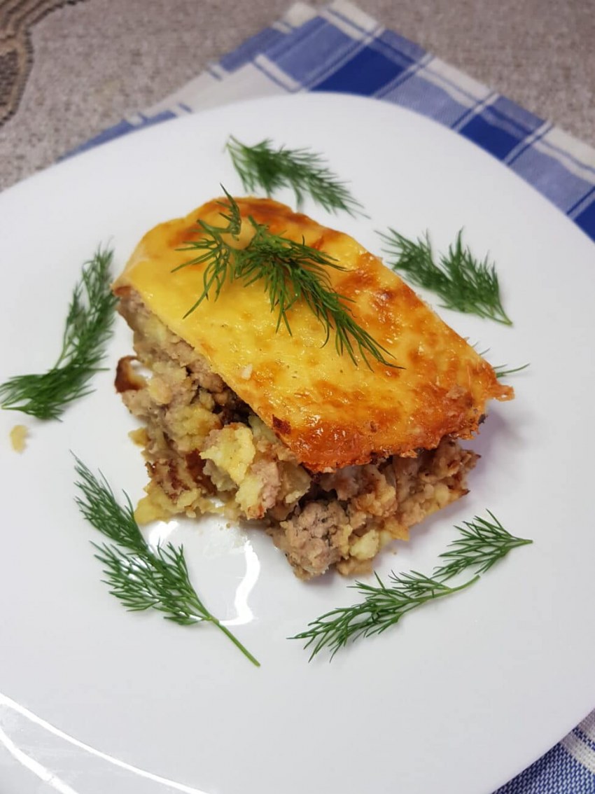 Запеканка из толченки и фарша