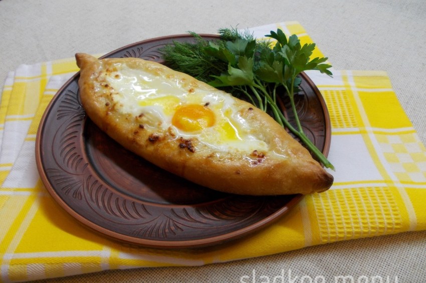 Хачапури по аджарски и пиде
