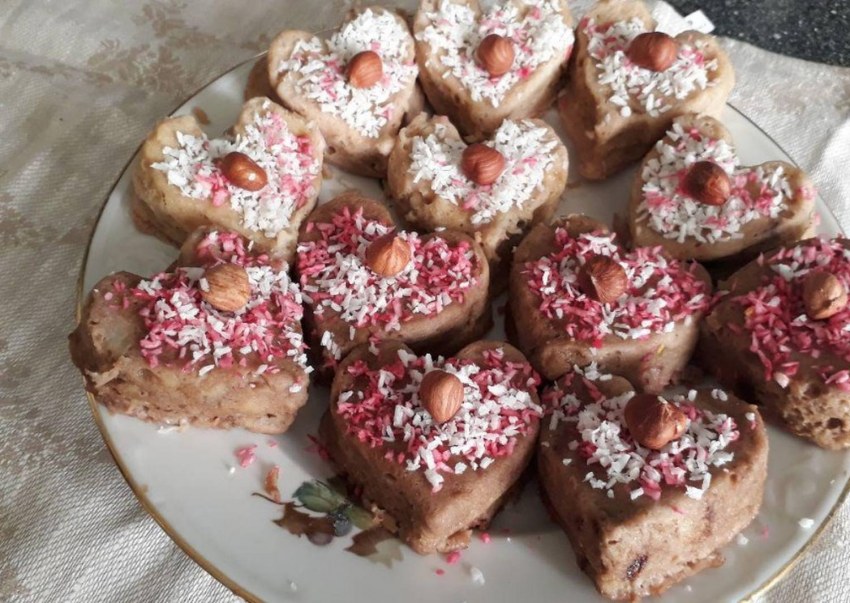 Бананово клубничные капкейки