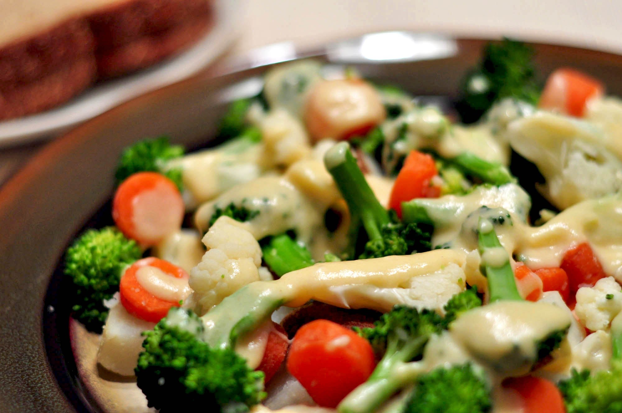 Вкусные замороженные овощи в духовке. Блюда из замороженных овощей. Овощи на пару. Что приготовить с замороженными овощами. Жареные замороженные овощи.