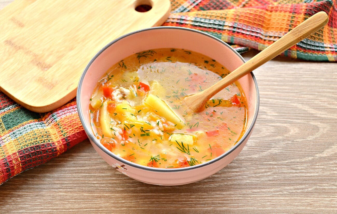 Суп с курицей и морковью. Суп Уйхази. Рисовая похлебка. Для супа. Рисовый суп.