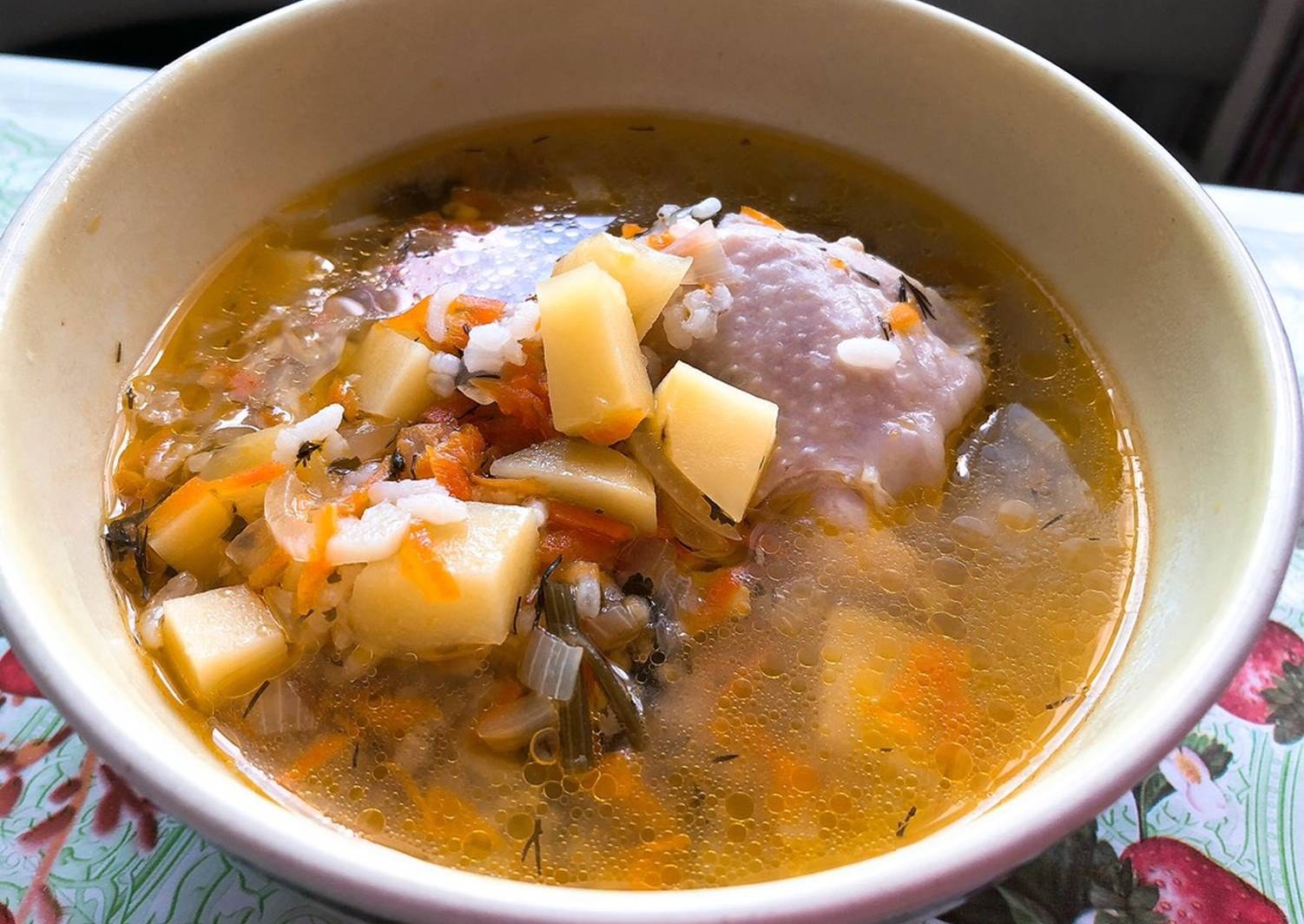 Суп картофельный с рисом. Рисовая похлебка. Кордо рисовый суп. Суп из курицы с рисом.