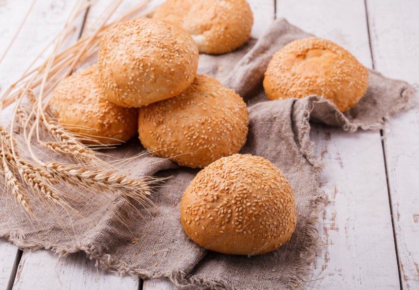 Булочки цельнозерновые с кунжутом