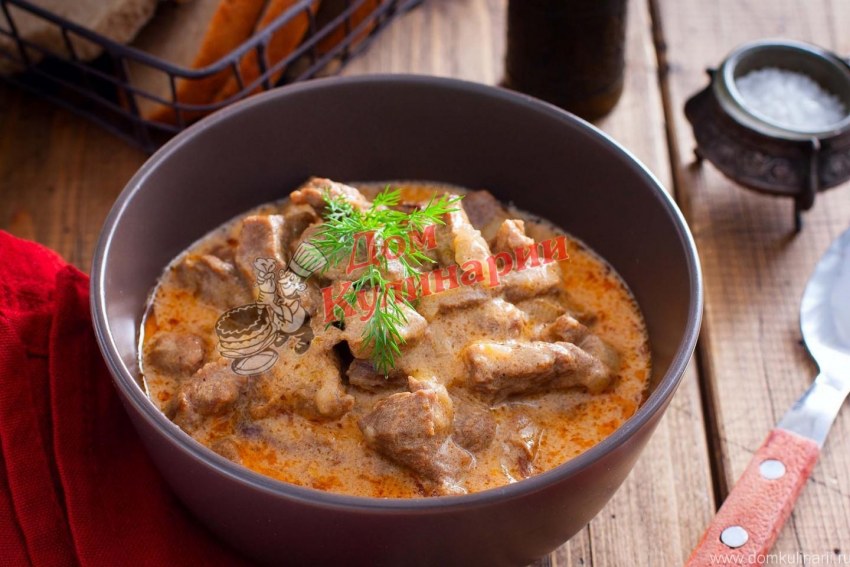 Мясо с шампиньонами