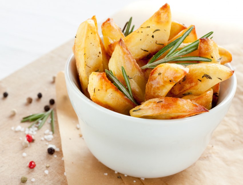Картофель дольками