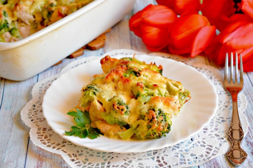 Запеканка из цветной капусты с курицей