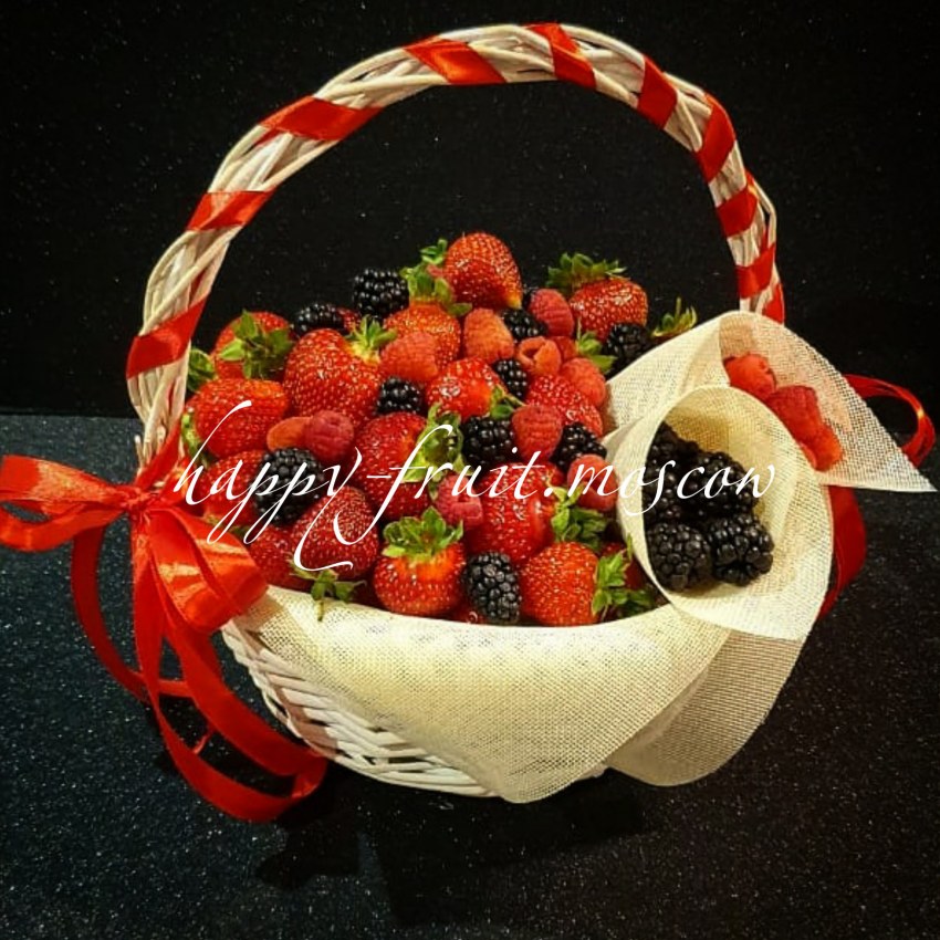 Корзиночки с клубникой