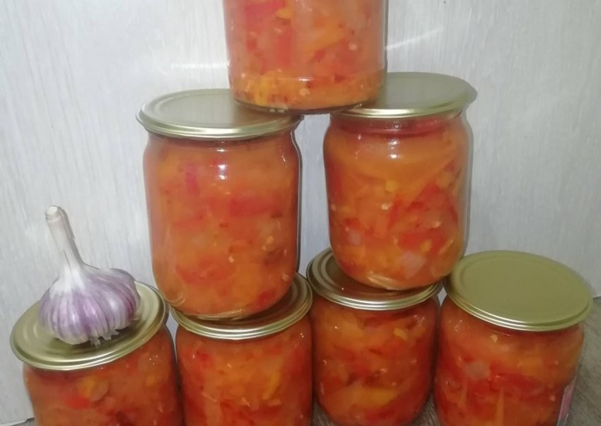 Лечо из болгарского перца с томатным соком