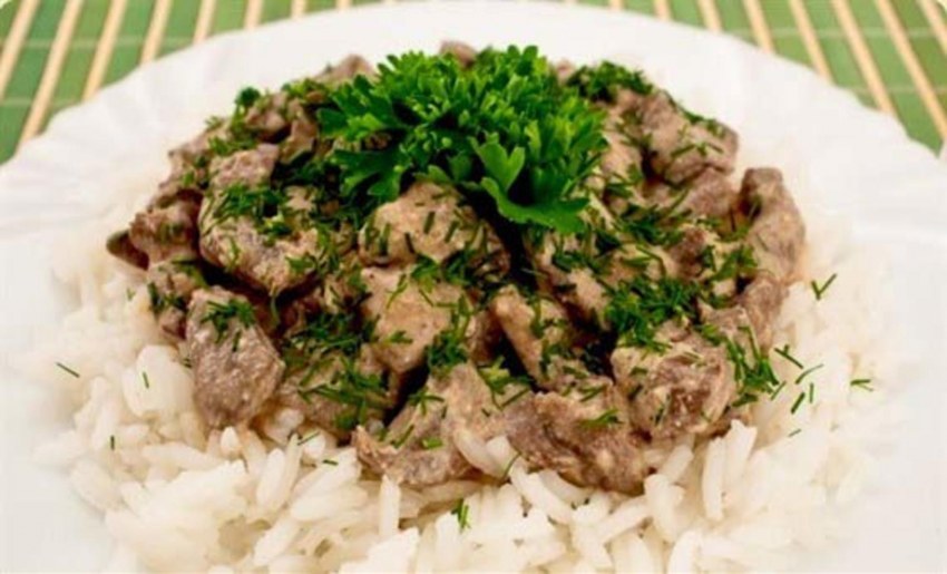 Куриные сердечки с грибами в духовке