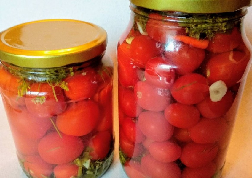 Pomidori marinad