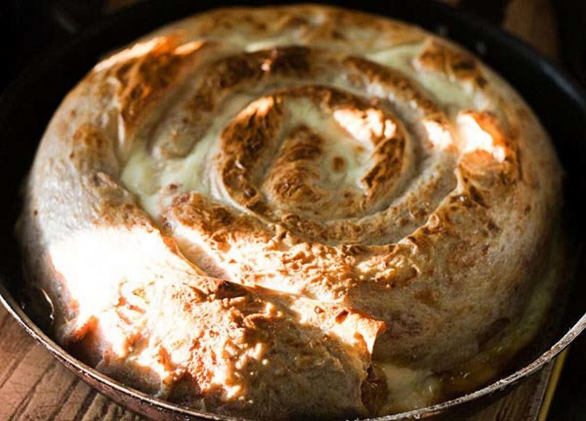 Пирог из лаваша с мясом