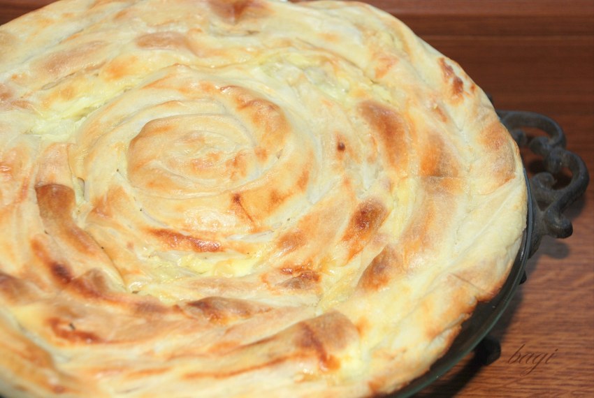 Баница с квашеной капустой