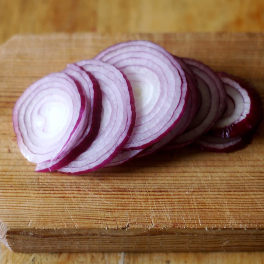 Маринованный лук к шашлыку