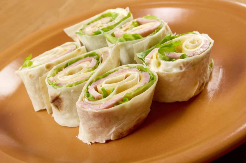 Лаваш с ветчиной и сыром