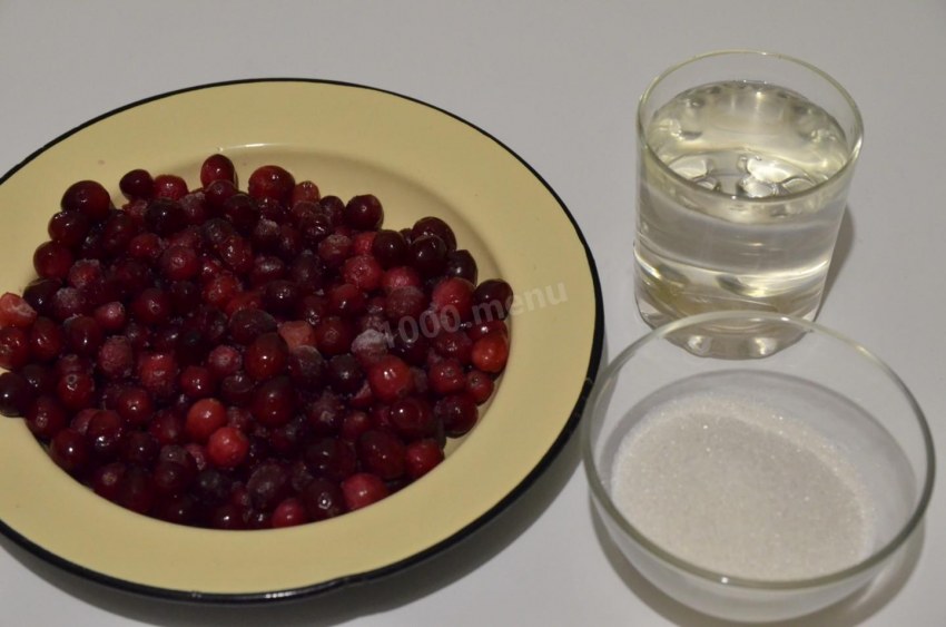 Морс из клюквы и брусники замороженной
